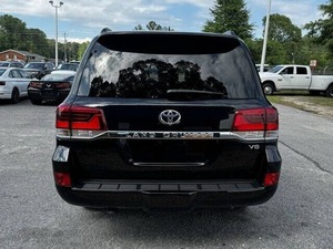 PERFECTAMENTE USADO 2019 T o yo o t a Land Cruiser - Product Image 3