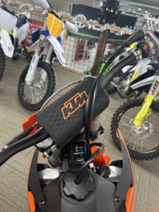 Nuevas Motocicletas KTM 250 SX-F 2026 - Product Image 4