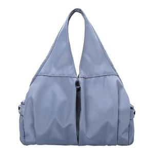 Sac fourre-tout léger pour femmes sac à main à bandoulière en Nylon décontracté grande capacité sac Hobo ample pour travail voyage salle de sport usage quotidien - Product Image 1