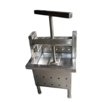 Équipement médical Inde : Presse à fromage en acier inoxydable, capacité 10 LPH, 220V 2.0KW, longue durée de vie, traitement facile des produits laitiers