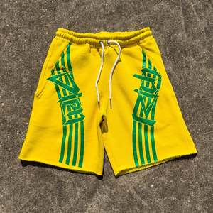 กางเกงขาสั้นผ้าฟลีซคอตตอน 100% ลายซันเฟดแบบสั่งทำพิเศษสำหรับผู้ชาย ดีไซน์วินเทจ พิมพ์ลายหนัก คุณภาพสูง ขายส่ง - Product Image 2