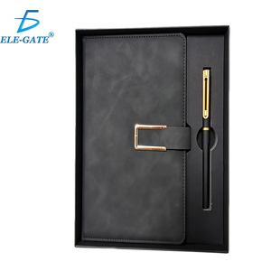 Set Regalo Aziendale Premium con Finitura Simil-Pelle, Blocco Note e Penna con Chiusura Magnetica - Product Image 3