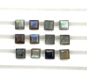 Labradorite naturelle 4-7mm pierre à facettes coupe carrée Flashy bleu feu pierre précieuse en vrac - Product Image 2