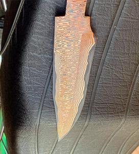 Couteau à lame vierge en cuivre damassé fait à la main avec conception de motif d'échelle Fabrication de couteaux personnalisée - Product Image 5