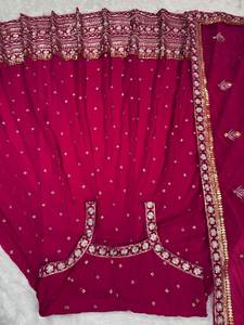 Robe élégante brodée rouge Bollywood tissu de soie Chinon séquencé Dupatta pour les fêtes d'hiver d'été vêtements pakistanais indiens - Product Image 4