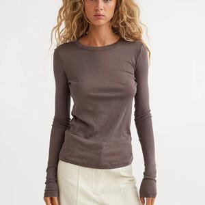 Tops cortos de algodón transpirable a la moda para mujer al por mayor, Top corto liso con estampado de verano de media manga y cuello redondo con logotipo personalizado - Product Image 1