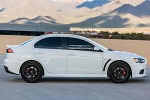 มิตซูบิชิ แลนเซอร์ อีโวลูชั่น เอ็กซ์ เอ็มอาร์ ปี 2011 มือสอง พวงมาลัยซ้าย/ขวา - Product Image 2