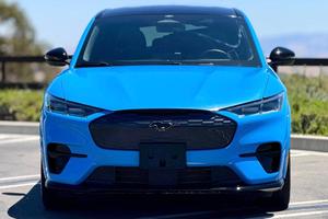 Mach-E GT 2022 480-HP มอเตอร์คู่ AWD ตัวยึดโลหะสีน้ำเงินเจ้าของ1คน - Product Image 2