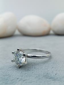 Women's Luxury 10K 14K 18K Gold Classic Full VVS Natural Diamond Rounded Baguette for Certified Wedding Engagement Party Ring - Product Image 2