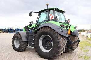 Tractor de Ruedas Deutz-Fahr de Fábrica de 60 CV con Cabina y Aire Acondicionado en Venta - Product Image 5