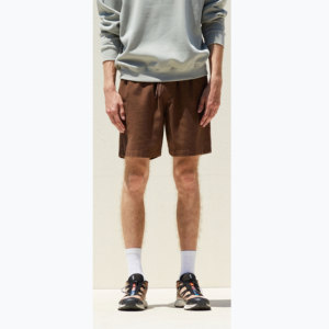 กางเกงขาสั้นวินเทจผู้ชายคุณภาพสูง ผ้าฝ้าย 100% ล้างสีแบบแอซิด ทรงเข้ารูป เอวยางยืด ใส่สบาย สไตล์สตรีทแวร์ ความยาวระดับเข่า - Product Image 4