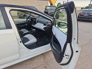 Auto Usado de Calidad a Precio Accesible, Toyota Corolla Hatchback X-SE 2020, Volante a la Izquierda - Product Image 4