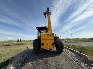 Chargeur télescopique JCB AGRI 525-60 Diesel d'occasion 2023 avec moment de charge élevé, hydraulique KYB/PWG, garantie 1 an - Product Image 2