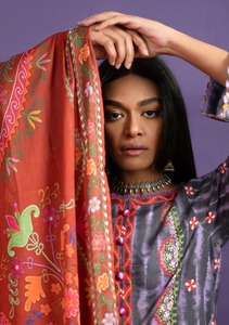 Haute qualité été pakistanais femmes élégantes coton/pelouse costumes robe à col en V avec grande taille caractéristique coton imprimé - Product Image 5