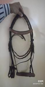 Diseño único, bien hecho a mano, elegantes bridas inglesas en color marrón hechas de cuero de vaca genuino a precios asequibles, juego de tachuelas - Product Image 5