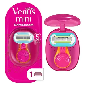 Gillette Venus Extra Smooth On The Go Women's Razor Handle + 1 Blade Refill + 1 Travel Case