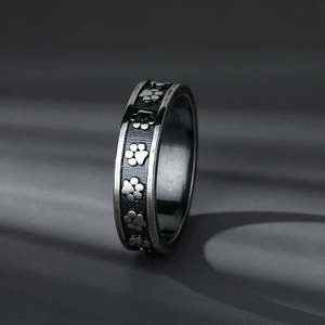 ของขวัญแหวนเงินแท้ลายดอกไม้ Jeulia Paw Print สำหรับคนรักสัตว์เลี้ยง - Product Image 5