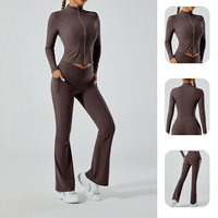 Ensemble 2 pièces de sport taille haute pour femme : veste, brassière et leggings respirants et très extensibles pour l'entraînement et le fitness
