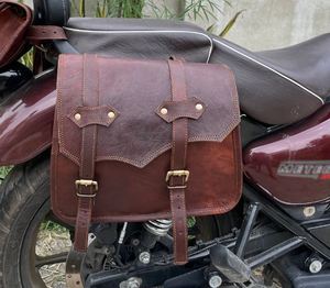 กระเป๋าข้างมอเตอร์ไซค์ ชุด 3 ใบ สำหรับติดตั้งท้ายรถมอเตอร์ไซค์ - Product Image 3