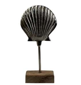 Sculpture de coquille en aluminium coulé à la main de haute qualité sur une base en bois fini argent article décoratif pour la maison sur mesure - Product Image 3