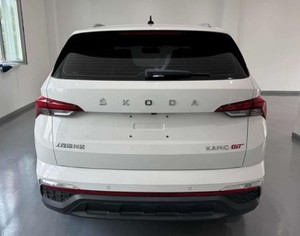 Occasion 2024 Skooda Kamiq GT Facelift 1.5L Automatic Premium Version4 - Product Image 2