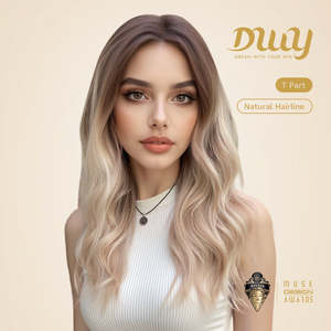 Perruque synthétique sans colle May-DWY avec dentelle transparente, raie au milieu, bouclée, couleur blonde ombrée - Product Image 2