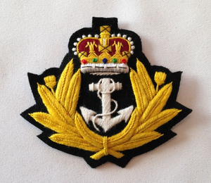 Patchs de broderie à la machine personnalisés de haute qualité Fabricant de vente entière Patchs tactiques à dos thermocollant - Product Image 2