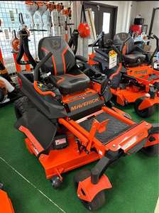 Nuevo Tractor Cortacésped Kubota G261HD con Cargador Frontal y Implementos Gratuitos - Product Image 6