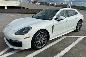 Porsche Panamera 4S Sport Turismo USADO de 2018 - Product Image 1