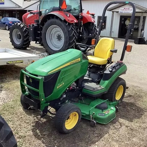Tracteur agricole John Deere 1026R 65 CV (modèle 2012) avec moteur, pompe, boîte de vitesses, roulement et moteur - Garantie 5 ans et plus - Product Image 1