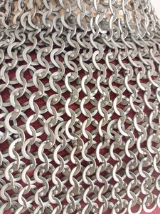 Haute qualité médiévale cotte de mailles Haubergeon armure acier doux 9mm plat riveté rondelles anneaux prix de gros disponible - Product Image 5