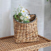 Vente en gros de paniers suspendus en forme de fleur de jacinthe d'eau naturelle tissés à la main pour jardin ferme décoration d'intérieur Vietnam panier cadeau à bon prix