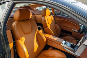 Aston Martin Vanquish 2002 - Product Image 5