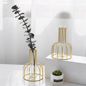 Jarrón de Flores Cilíndrico Alto de Hierro con Alambre Multicolor, Moderno y Elegante, Decoración para Bodas - Product Image 2