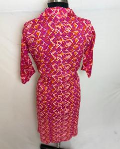 Kurti de algodón con botones y estampado geométrico rosa con cuello y mangas 3/4 - Product Image 4