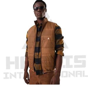 Nouveau modèle vente en gros au Pakistan Vestes bouffantes pour hommes Vestes rembourrées en duvet matelassé à demi-manches avec logo personnalisé - Product Image 4