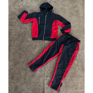 Traje cortavientos ligero de nailon impermeable, conjunto de chándal cortavientos de nailon y poliéster personalizado para verano - Product Image 1