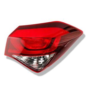 Hyundai İ20 2015-destra lampada di arresto esterna - Product Image 1