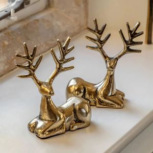Ensemble de 2 centres de table en métal renne, parfaits pour les tables de célébration et les espaces de banquet des maisons familiales - Product Image 1