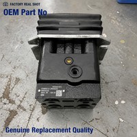 Vanne à pédale d'excavatrice YN30V00105F2 R908352523 Kobelco SK200-8 SK140-8 SK210-8 Vanne de commande de translation Pièces de machines lourdes