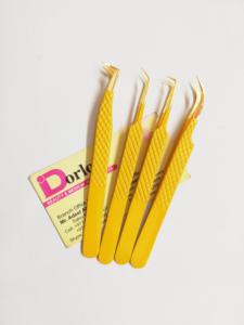 Puntas chapadas en oro con pinzas recubiertas de color Pinzas de extensión de pestañas curvadas de 45 grados de volumen de agarre de diamante de acero inoxidable - Product Image 2