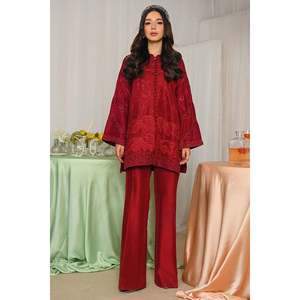 เสื้อแจ็คเก็ตผ้าซาตินเจเนวีฟ - Product Image 1