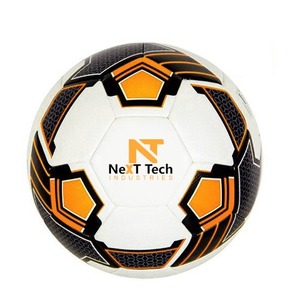 Ballon de football d'entraînement Next Tech Industries en matériau PU pour l'entraînement avec design personnalisé et logo personnalisé - Product Image 2