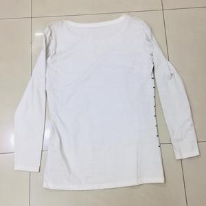 Camiseta personalizable de algodón con logotipo de gráficos para mujer, manga larga recortada cuadrada con lentejuelas y decoraciones de diamantes, estilo informal - Product Image 6