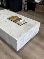 Tables basses blanches de qualité supérieure avec autres marbres Chaises Antique Fini Imperméable pour parc à manger Garantie 1 an pour hôtels villas