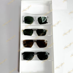 Bandeja de exhibición de mostrador óptico acrílico para gafas de sol Diseño de tienda y Exhibidor de gafas - Product Image 1