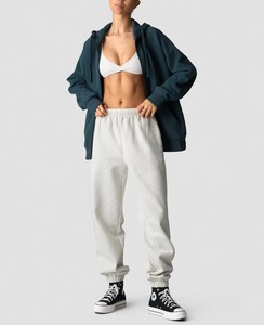 Expédition rapide Pull de sport à capuche surdimensionné avec poche kangourou sur le devant pour femmes 2025 - Product Image 3
