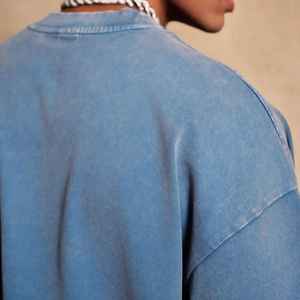 เสื้อยืดผ้าคอตตอนสี100% ของผู้ชายเสื้อโอเวอร์ไซส์ดีไซน์โอเวอร์ไซส์ซักสีดำเปิดไหล่สำหรับผู้ชาย - Product Image 2