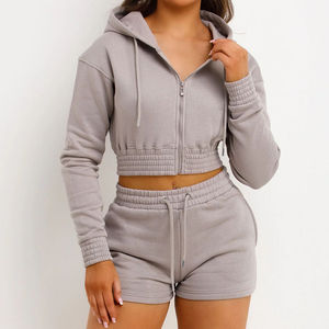 Ensemble haut court et short pour femme de qualité supérieure - Tenue décontractée d'été tendance, durable et respirante en deux pièces, polyester/coton - Product Image 3