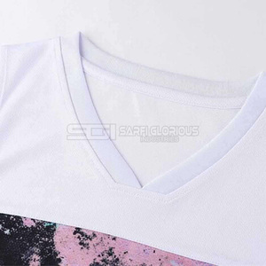 Ensemble de maillots de basket-ball en polyester à séchage rapide avec logo et nom imprimés en rouge, 2 pièces, pour hommes et femmes, vêtements de sport - Product Image 3